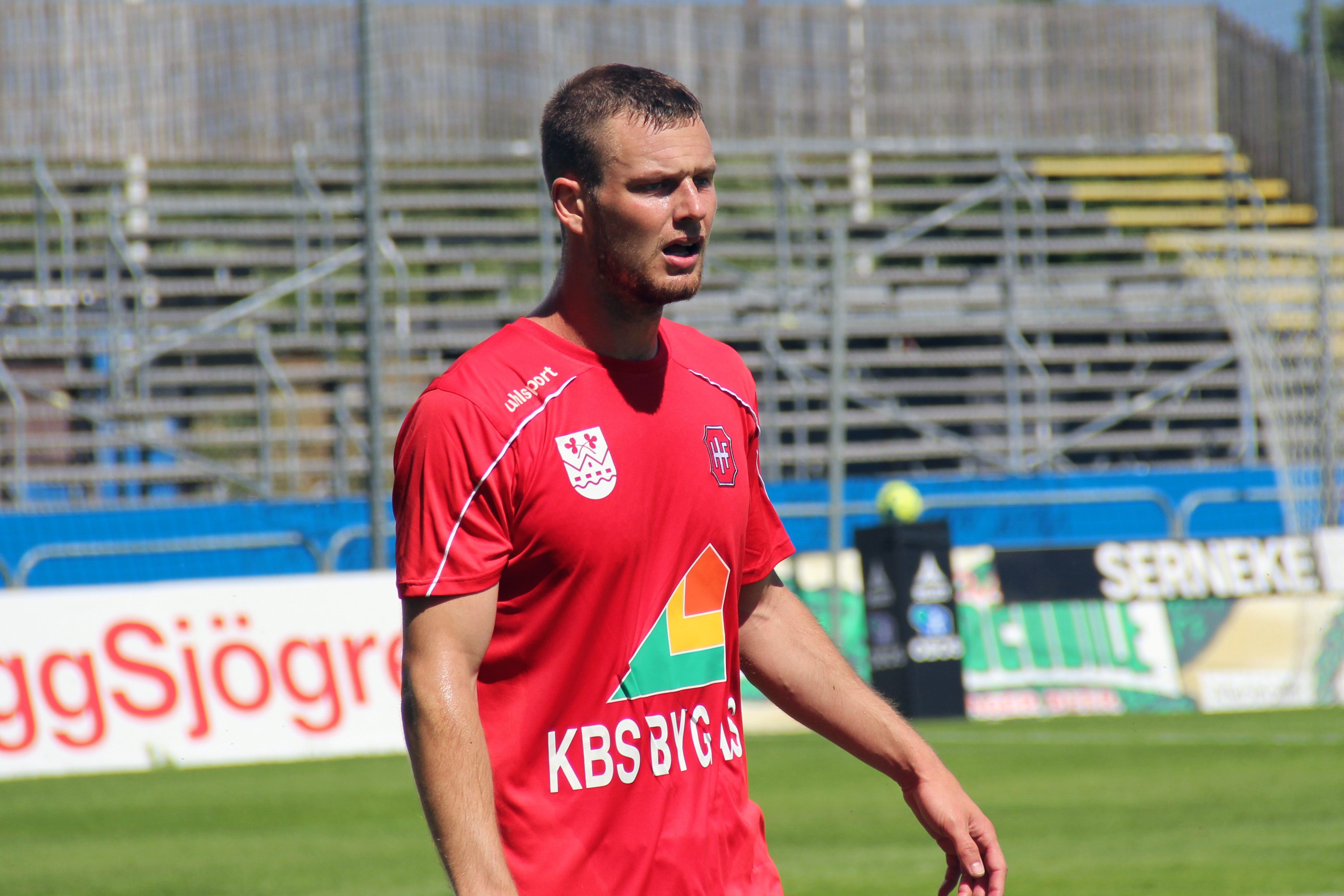 Hvidovre Fodbold - Dansk Klubfodbold Lukker Ned I To Uger